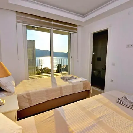 Kisla Bay 4 Bedroom 3898 Villa *